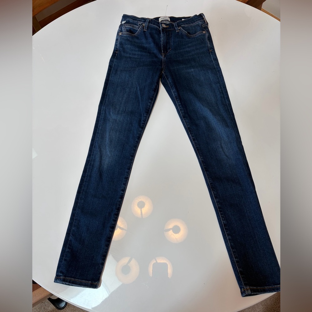 #194 Citizens Of Humanity Dark Blue Skinny Jeans. Look New!  Size 25